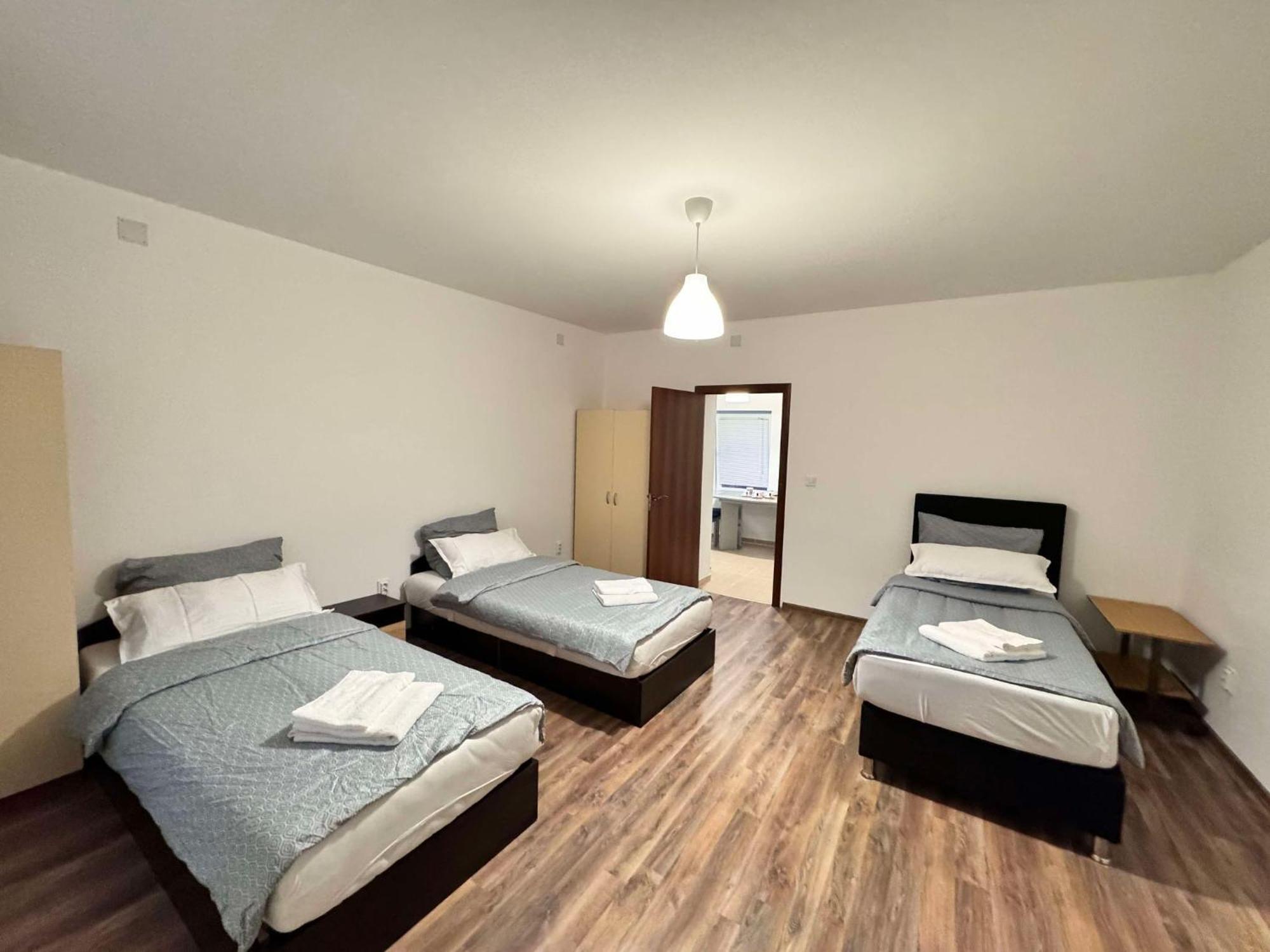 Pension Nv Lutherstadt Eisleben Esterno foto