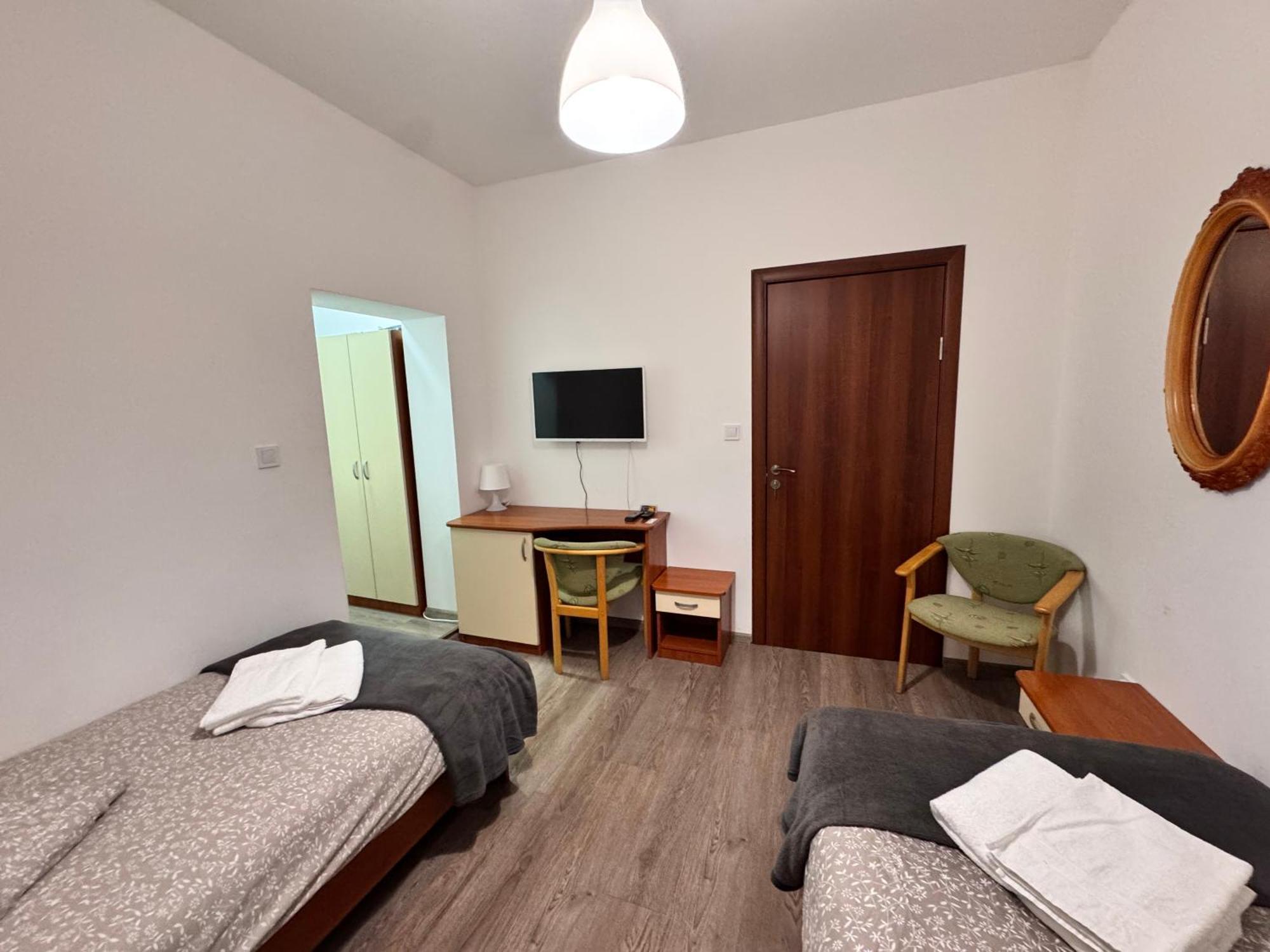 Pension Nv Lutherstadt Eisleben Esterno foto